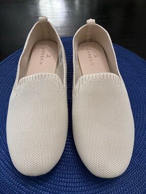 Danskin Women's Knit Slip-On Flats in Cream